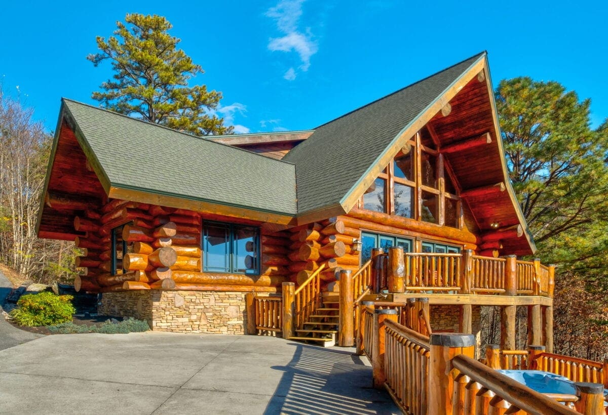 Dancing Bear Retreat - Cozy Mountain Cabins